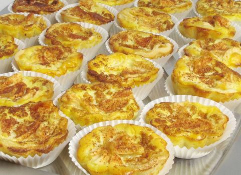 Apfelkuechlein-mit-dezenter-Zimtnote