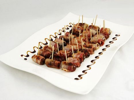 Fingerfood-Dattel_im_Speckmantel